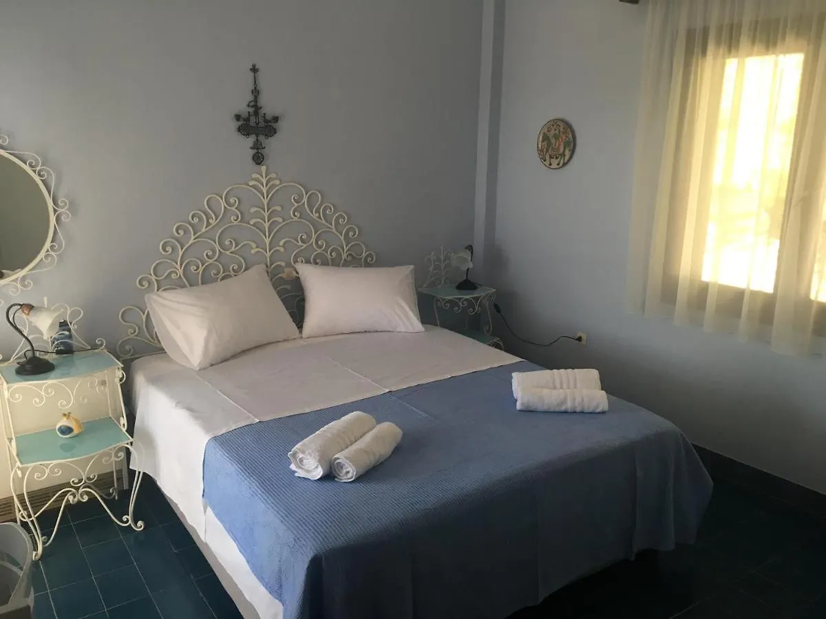 Ferienwohnung Fteroti House Vourvourou 0*,
