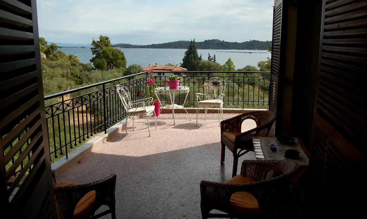 Ferienwohnung Fteroti House Vourvourou